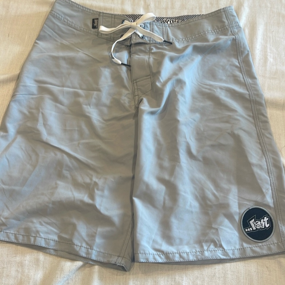 12101 Men's Lost Surf gray Shorts Board Shorts SZ 31
